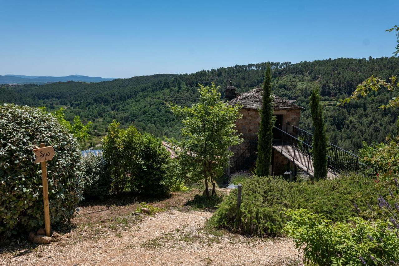 Domaine De Chalveches Hotel Spa 4* Faugeres  Exteriör bild