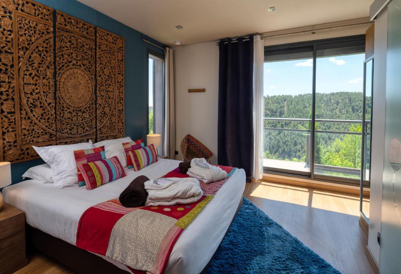 Domaine De Chalveches Hotel Spa 4* Faugeres  Exteriör bild
