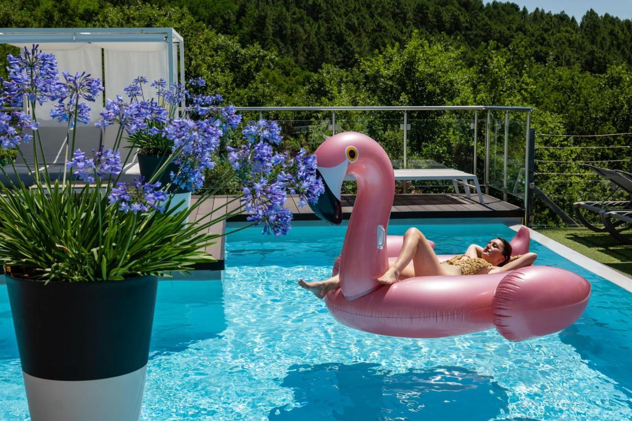 Domaine De Chalveches Hotel Spa 4* Faugeres  Exteriör bild